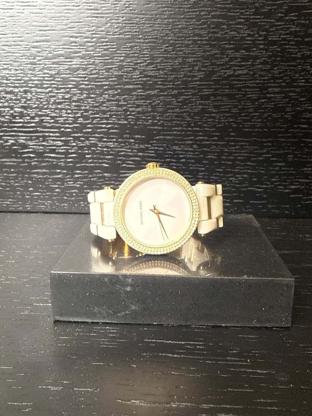 Michael Kors Women's Delray MK4315 Gold-Tone and White Acetate Link Watch